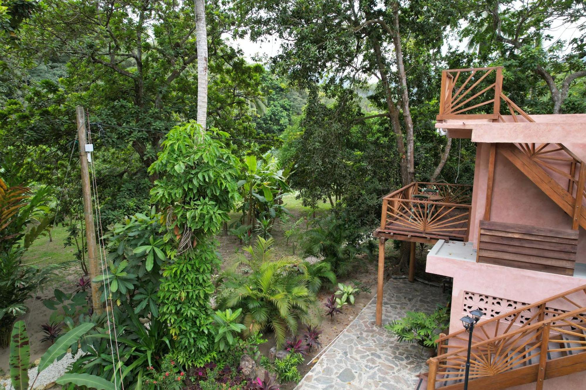 Salvia Madre Hotel Guachaca Exterior photo